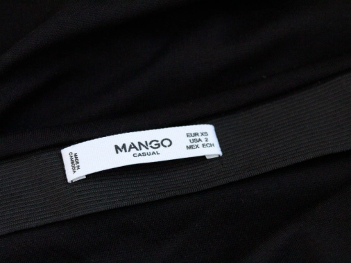 XS Černé stretch šaty Mango bez ramínek neprůhledné nové
