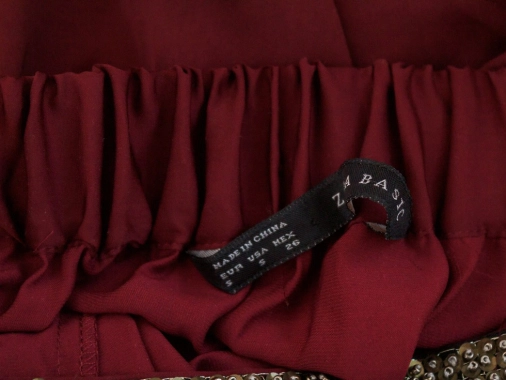 36/S Luxusní bordó saténová maxi sukně Zara zdobená korálky v pase