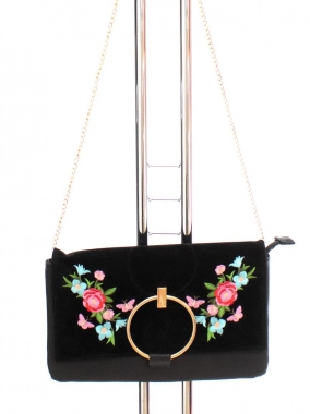Černá dámská kabelka s luxusní výšivkou