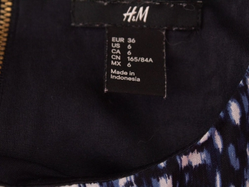 36/S Modré šaty H&M  se vzorem a 3/4 rukávkem