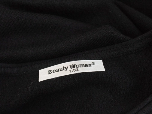L/XL Dámské pleteninové šaty Beauty Women se zdobenými rukávy