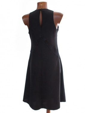 40 Černé dámské dlouhé společenské šaty na zip E W