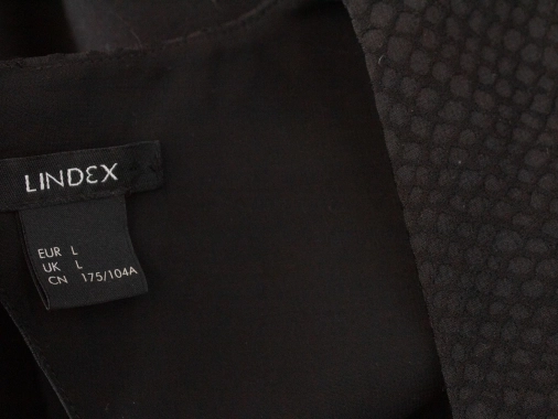 L Černé neprůhledné pružné celoroční šaty Lindex