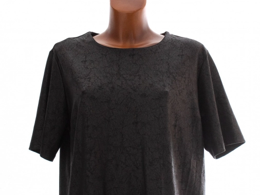42/XL Dámské šaty černé se vzorem na materiálu