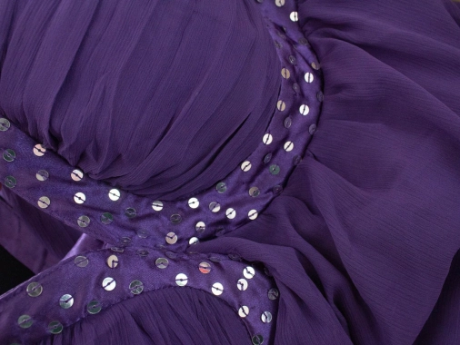 40/L Lipsy fialové slavnostní šaty zdobené flitry