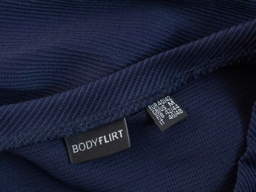 L/XL Modré žebrované šaty Bodyflirt s kapsami