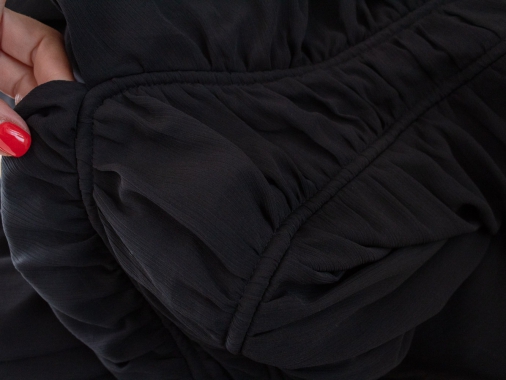 XL Dlouhé černé dámské šaty H&M s podšívkou