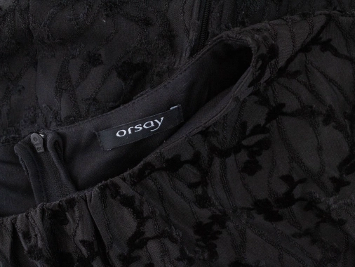 40/L Orsay společenské sametové šaty dlouhý rukáv