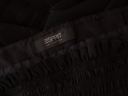 S/M Černé dámské šaty Esprit s podílem hedvábí
