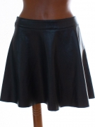 38/M Koženková černá dámská sukně H&M