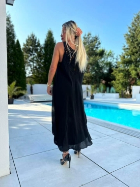 Černé letní dámské šaty se zdobenými zády oversize