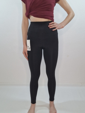 XL/XXL Černé dámské legíny ala Freddy řasený zadek