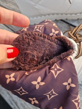 41 Dámské zimní boty sněhule s kožíškem krémové