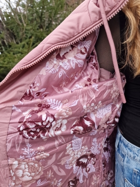 4XL Růžovopudrová přechodová prošívaná dámská bunda Eva