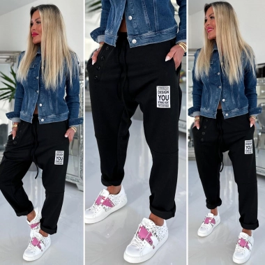 Větší teplákové dámské bavlněné baggy You černé
