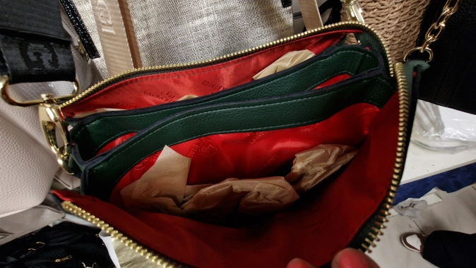 Dámská kabelka crossbody Laura Biaggi zelená