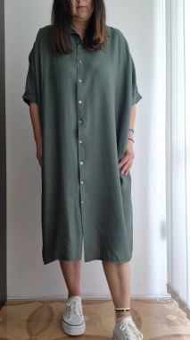 Dámské šaty na propínání oversize Thea khaki