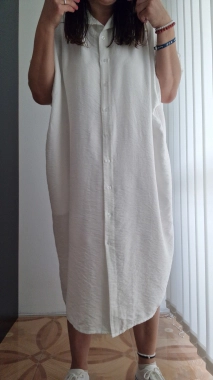 Dámské šaty na propínání oversize Thea bílá