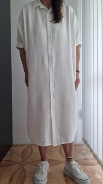 Dámské šaty na propínání oversize Thea bílá