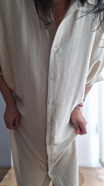 Dámské šaty na propínání oversize Thea béžová