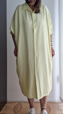 Dámské šaty na propínání oversize Thea žlutá