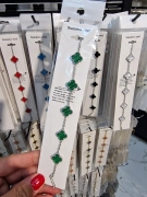 Náramek na ruku z chirurgické oceli číslo 12. zelený