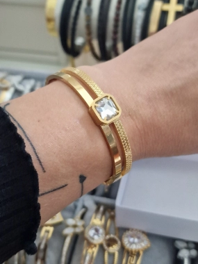 Dámský pevný pozlacený náramek bílý kamínek