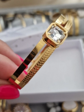 Dámský pevný pozlacený náramek bílý kamínek