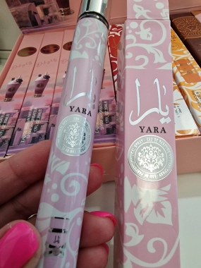 Dubajský parfém dámský Yara růžový