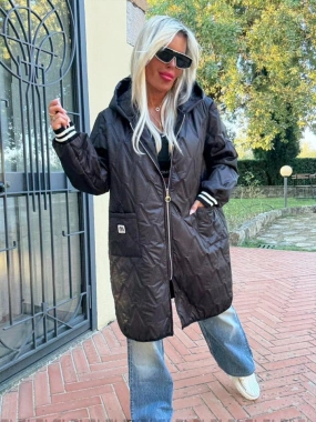 Dámská prošívaná lehká bunda s kapucí Style MM černá