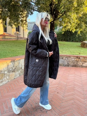 Dámská prošívaná lehká bunda s kapucí Style MM černá