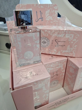 Lattafa Yara parfémovaná toaletní voda 30ml dárkové balení