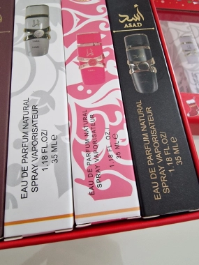 Vánoční dárkové  balení Lattafa Yara Vánoční 4x 35ml