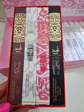 Vánoční dárkové  balení Lattafa Yara Vánoční 4x 35ml