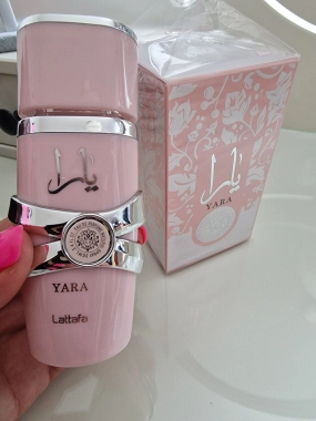Dubajská parfémovaná voda Lattafa Yara 30ml ROZBALENÝ KUS