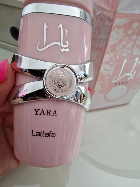 Dubajská parfémovaná voda Lattafa Yara 30ml ROZBALENÝ KUS
