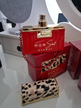 Kabelková parfémovaná voda MON SEUL RUNWAY