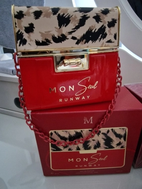 Kabelková parfémovaná voda MON SEUL RUNWAY