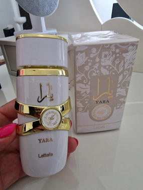 Dubajská parfémovaná voda Yara Lattafa 50ml
