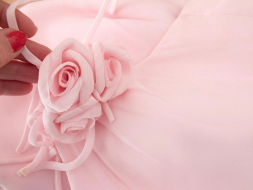 S/M Růžové plesové společenské nádherné šaty