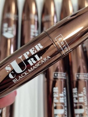 Řasenka Super Curl tvarování a objem řas