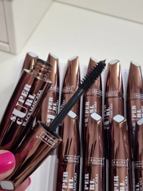 Řasenka Super Curl tvarování a objem řas