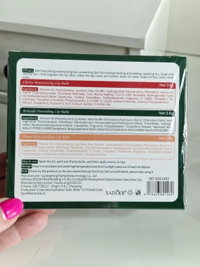 SADOER Balzám na rty višeň avokádo a med