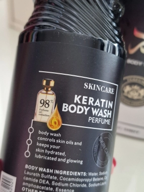 Tělové mýdlo inspirováno vůní Lattafa Yara Asad 520ml