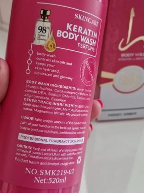 Tělové mýdlo inspirováno vůní Lattafa Yara Candy 520ml