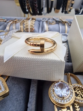 Dámský prsten prstýnek Hřebík zlatý