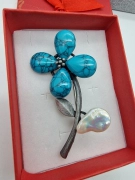 Luxusní brož velká květina modrá