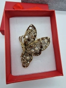 Luxusní brož motýl bohatě zdobený zirkony