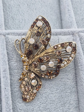 Luxusní brož motýl bohatě zdobený zirkony