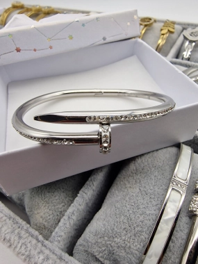 Luxusní dámský náramek Lora hřebík stříbrný zirkony